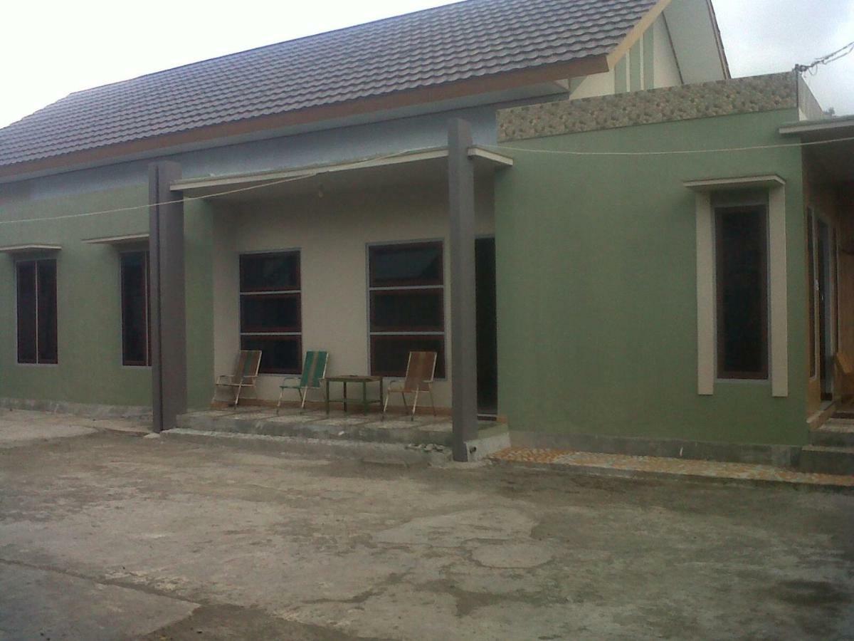 Cinnamon Guest House Bajawa Exteriör bild