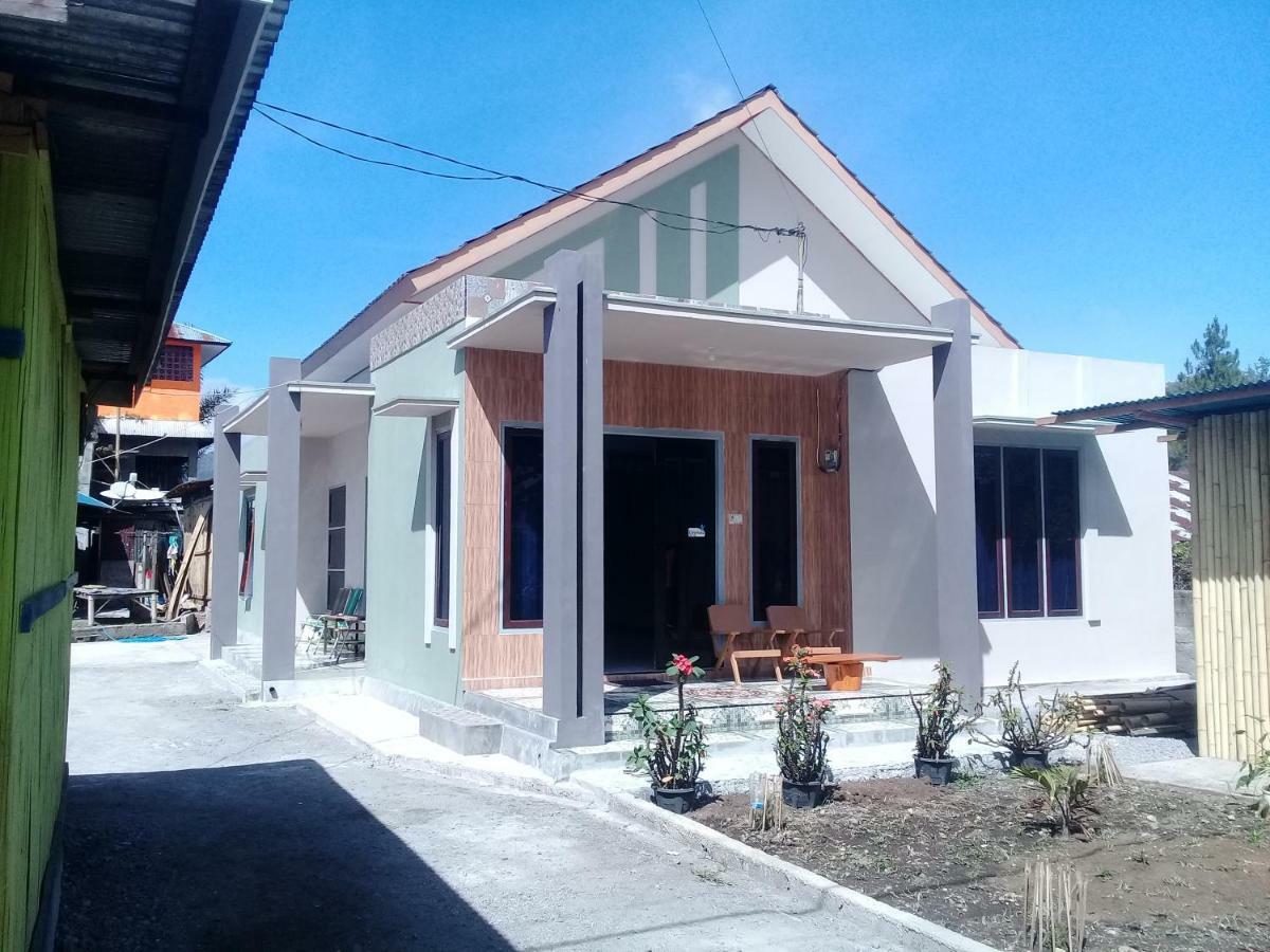 Cinnamon Guest House Bajawa Exteriör bild