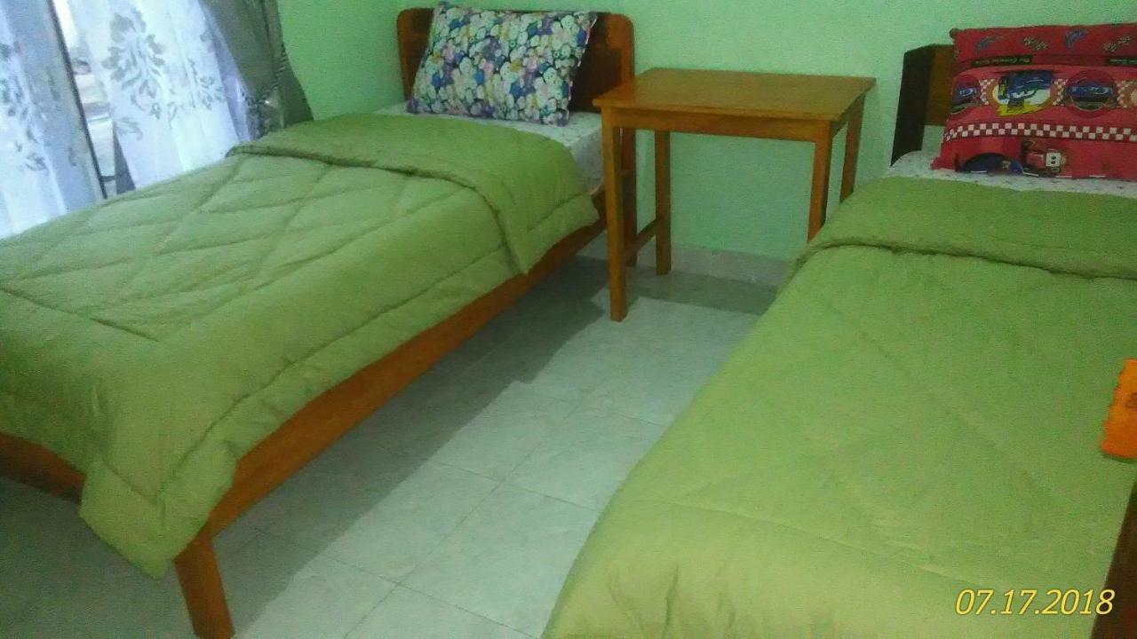 Cinnamon Guest House Bajawa Exteriör bild